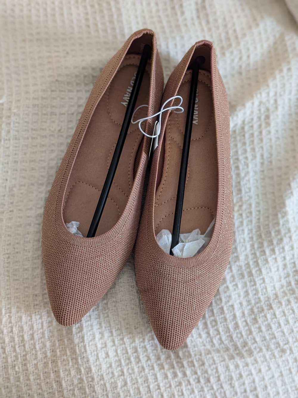 Old Navy Pointed Knit Flats in Dusty Mauve